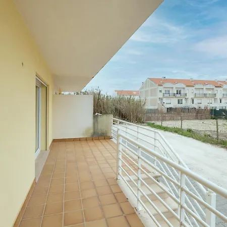 Διαμέρισμα Poolside Peniche